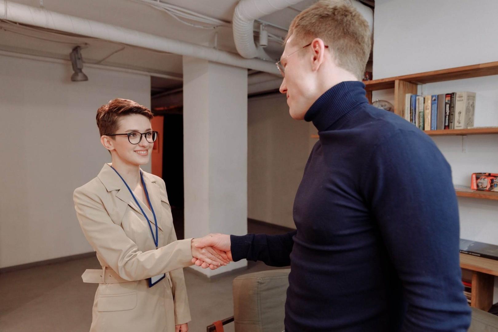 6 SaaS Lead Generation Strategies To Bring More Customers To Your Business